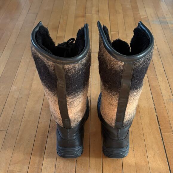 UGG Black and Brown Lace Up Boots - Picture 6 of 8